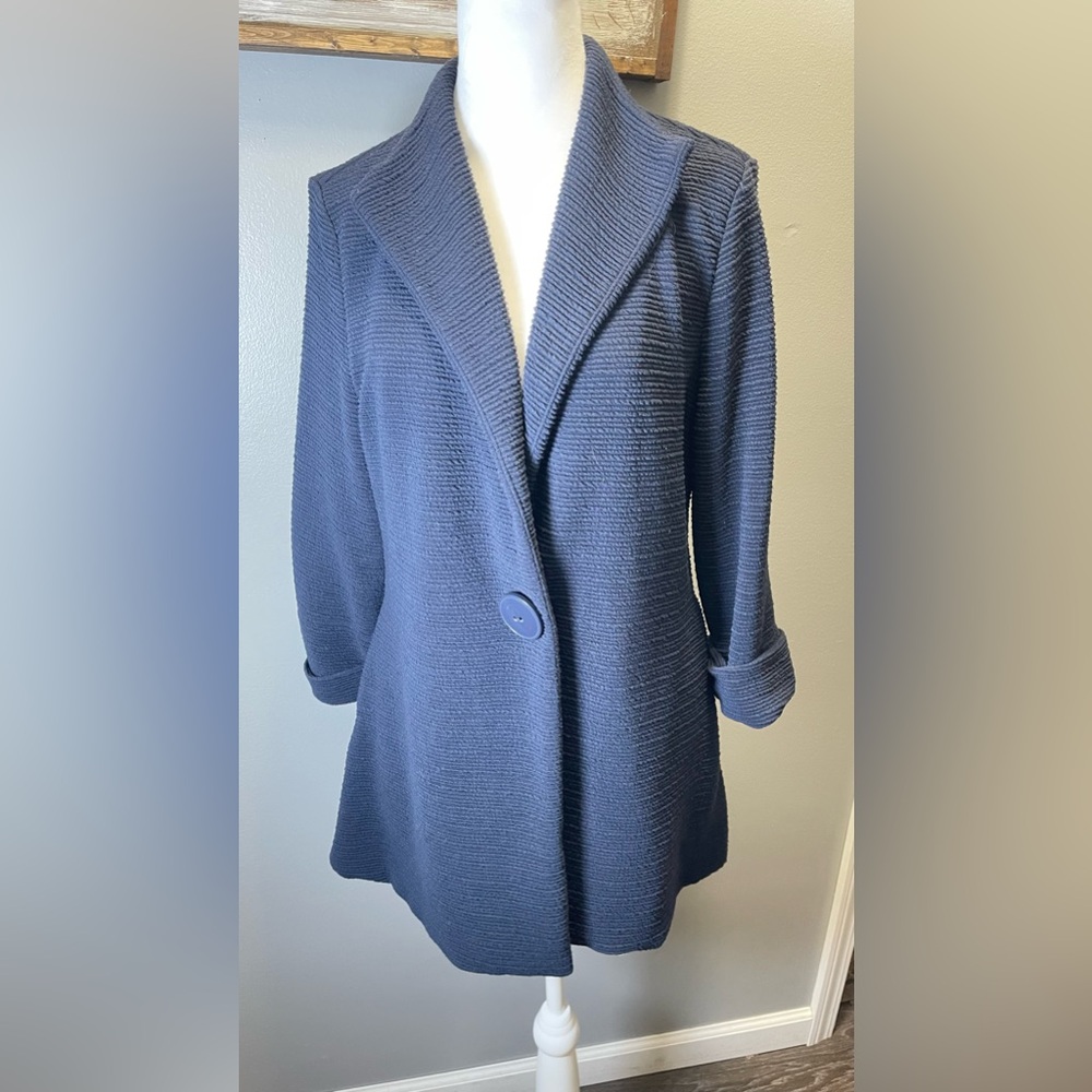 Luii Women's Navy Textured Long Sleeve‎ One Button Jacket Size Medium